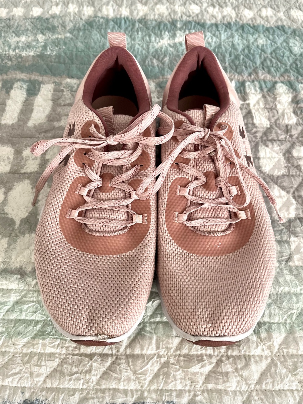 UNDER ARMOUR Charged Women's Light Pink Athletic Sneakers 10087